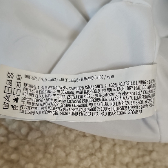 Cream Bucket Hat with Yin Yang Embroidery - Picture 6 of 6